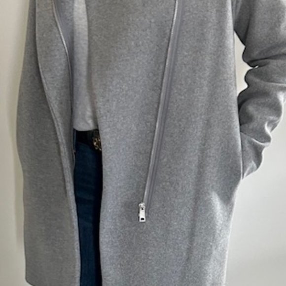 stradivarius grey lined coat; Small - Picture 1 of 6